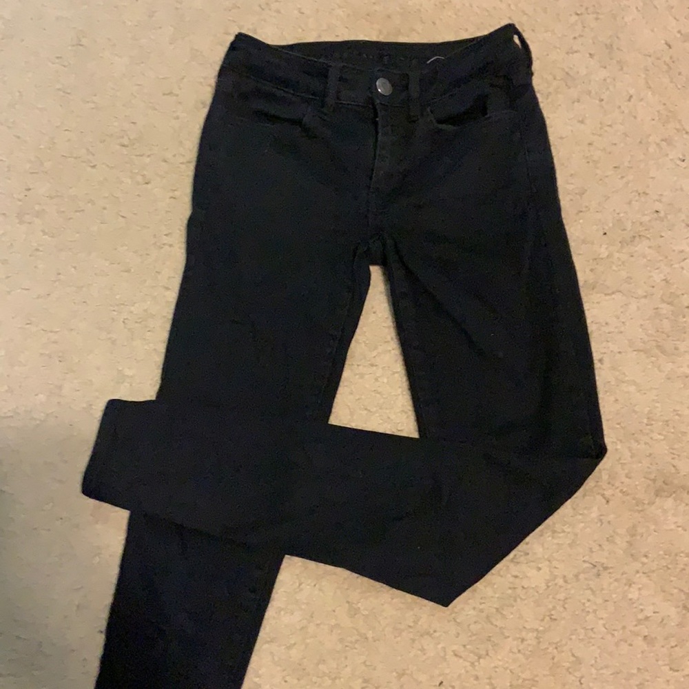 Black American Eagle jeans